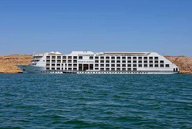 Cruzeiro pelo Lago Omar El Khayam 8 dias de Aswan a Abu Simbel, viagem de luxo